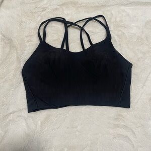 Lululemon spots bra
